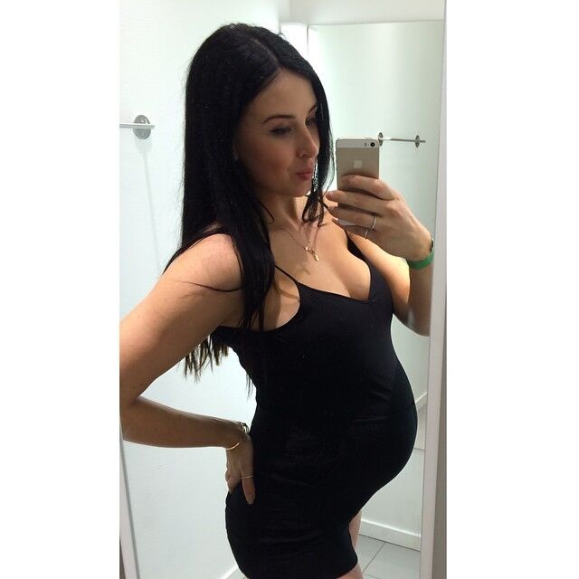 Free porn pics of Fit Preggo Josephin 24 of 36 pics