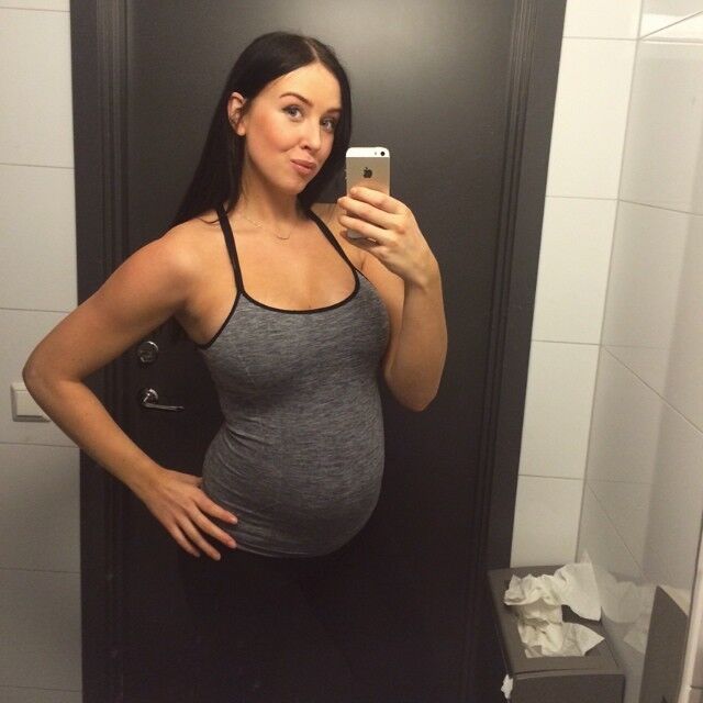 Free porn pics of Fit Preggo Josephin 3 of 36 pics