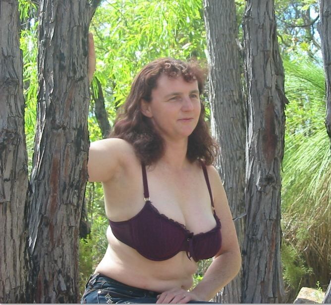 Free porn pics of Michelle in lingerie and nude in bush park 7 of 11 pics