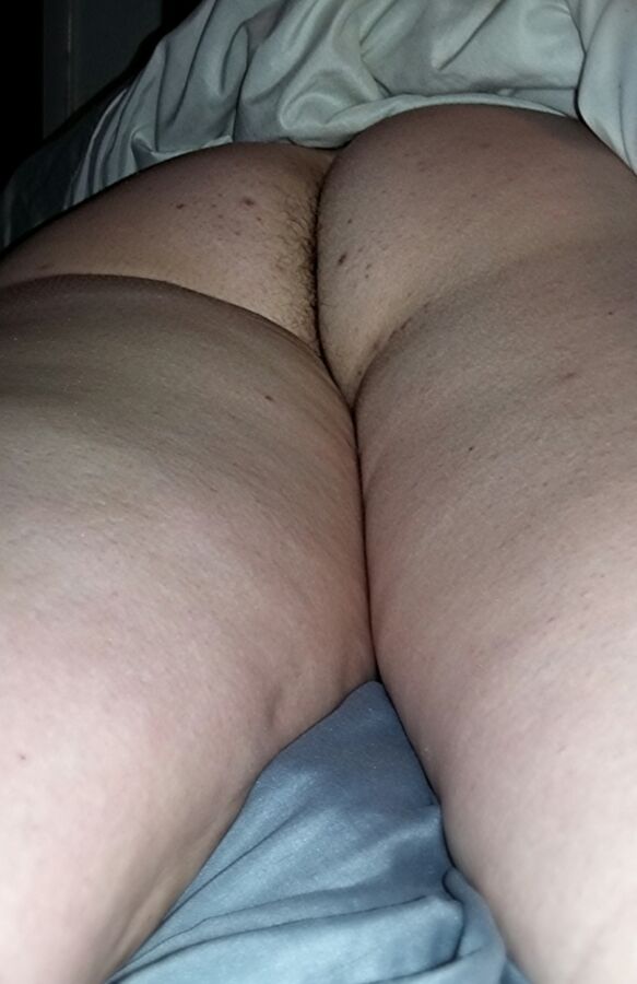 Free porn pics of My wife naked fat white ass, asscrack hair spilling out, thick m 11 of 44 pics