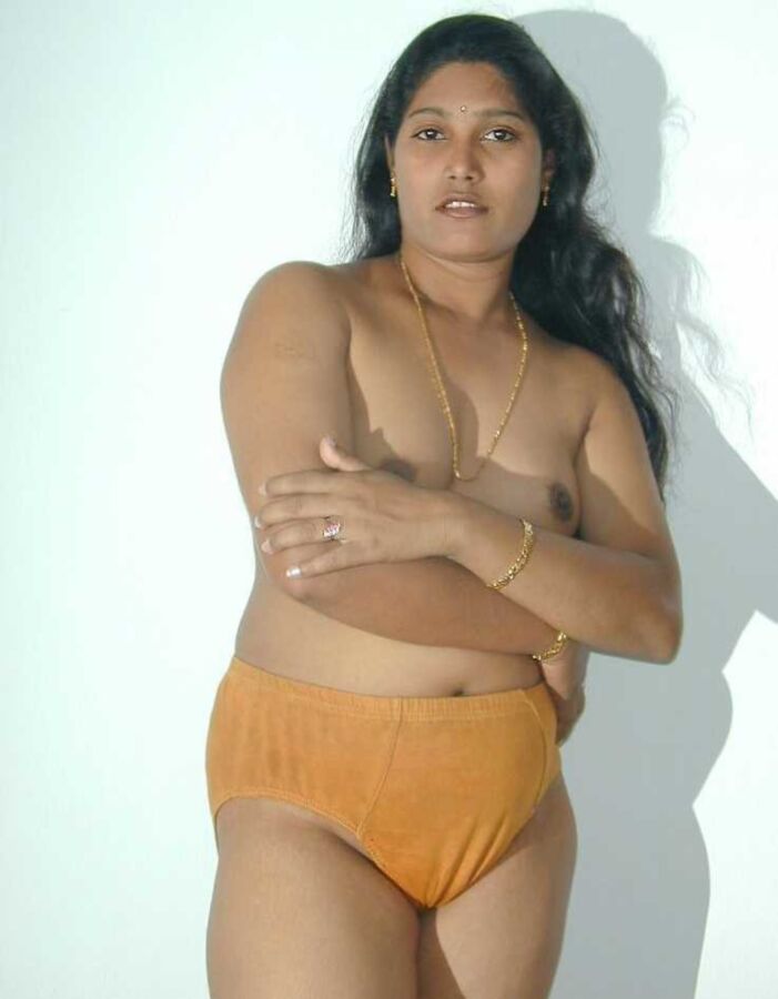 Free porn pics of Deepika 9 of 13 pics