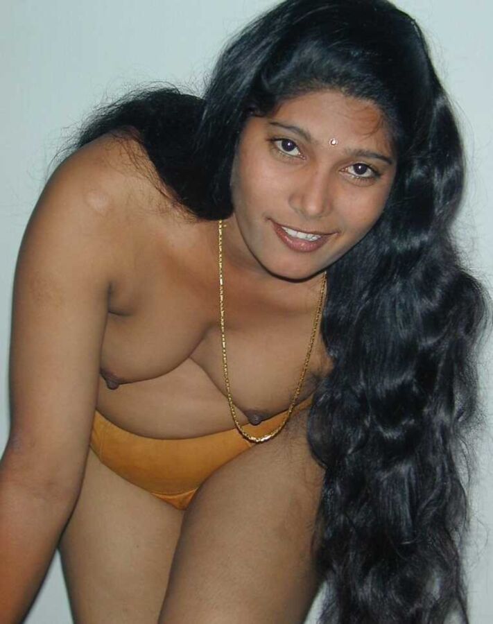 Free porn pics of Deepika 10 of 13 pics