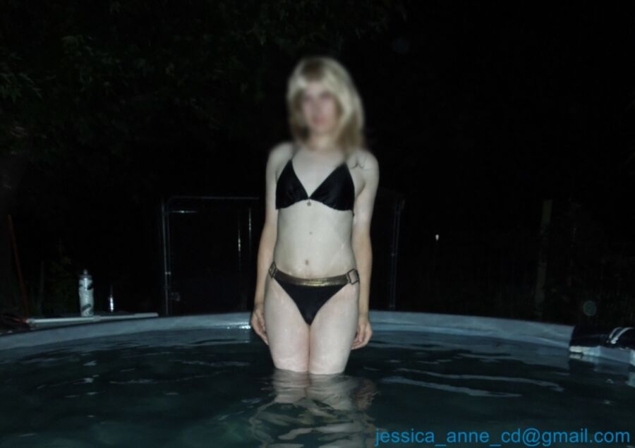 Free porn pics of Nightime dip in the pool 11 of 23 pics