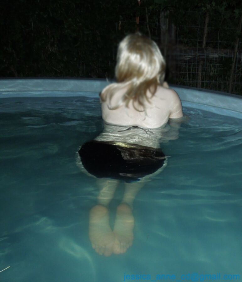 Free porn pics of Nightime dip in the pool 3 of 23 pics
