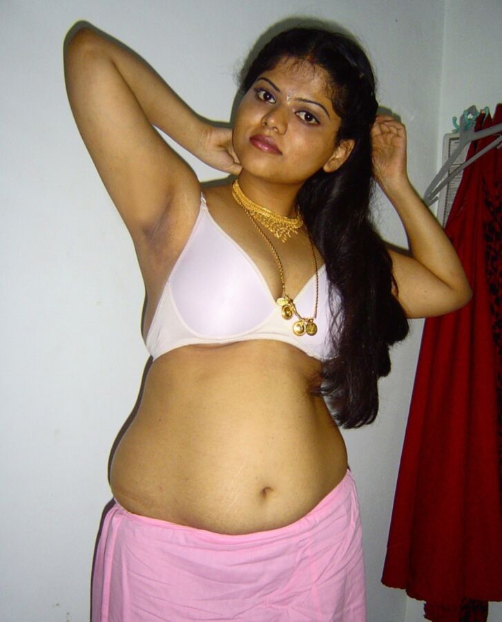Free porn pics of Horny Indian Neha 4 of 14 pics