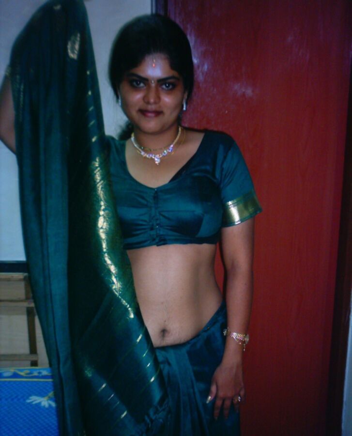 Free porn pics of Amateur Indian Housewife 4 of 12 pics