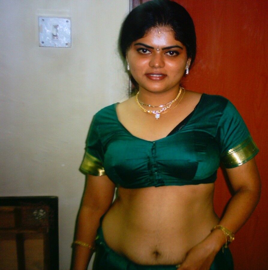 Free porn pics of Amateur Indian Housewife 5 of 12 pics