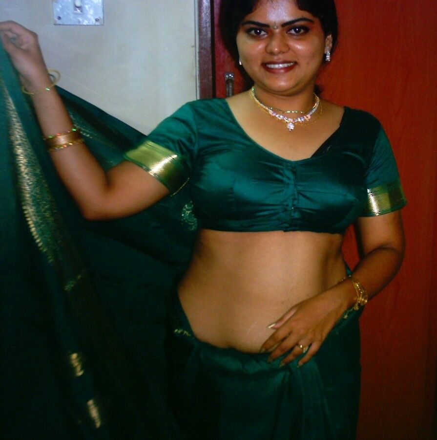 Free porn pics of Amateur Indian Housewife 3 of 12 pics