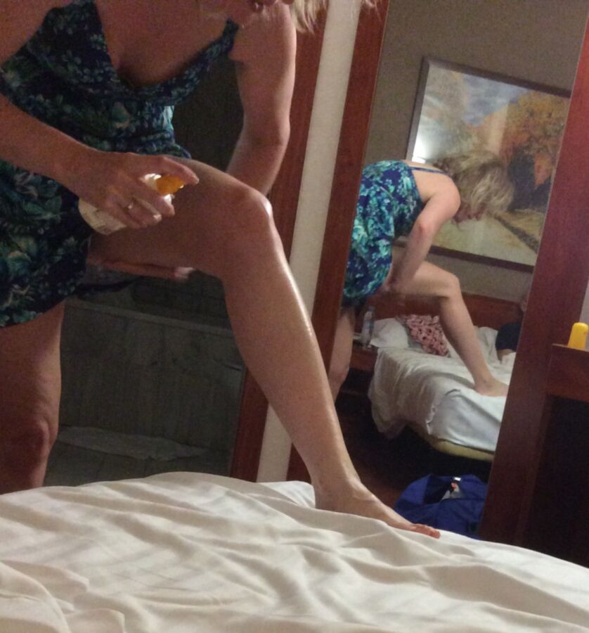 Free porn pics of Mature Blonde Unaware in Hotel Room 13 of 14 pics