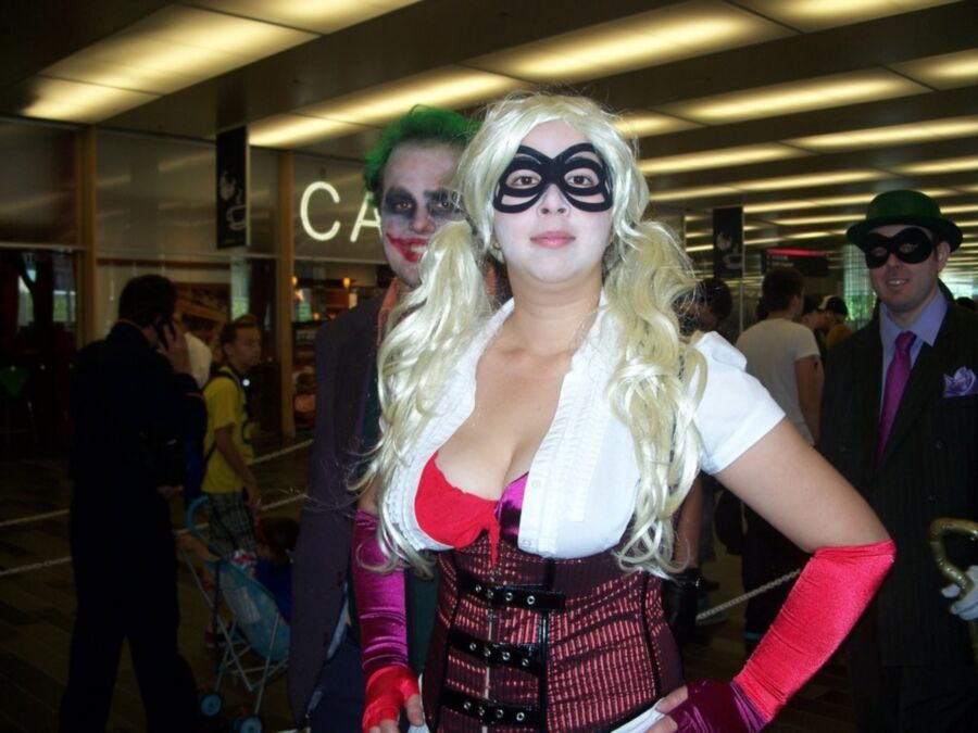 Free porn pics of Harley Quinn Cosplay 18 of 25 pics