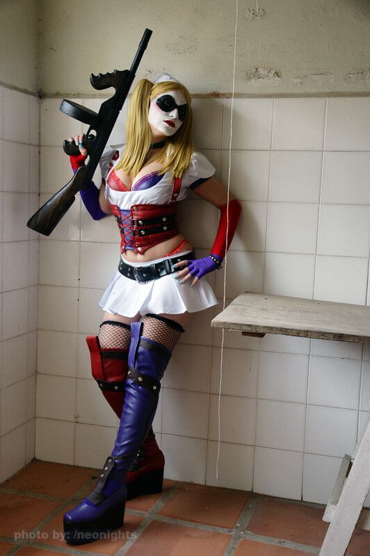 Free porn pics of Harley Quinn Cosplay 4 of 25 pics