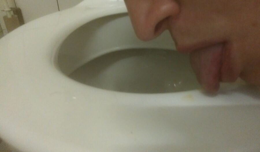 Free porn pics of fag licking public toilet urinal toilet brush naked 16 of 51 pics