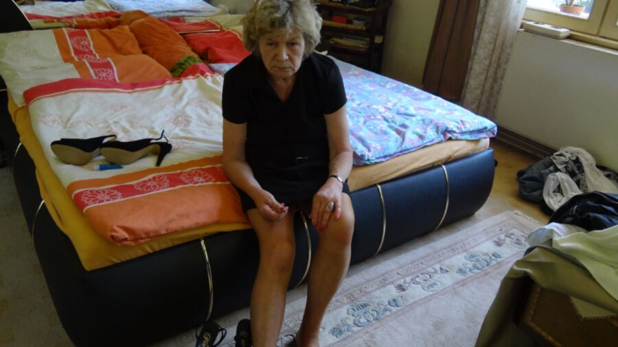 Maedchen Granny Sexspielzeuge Onanieren