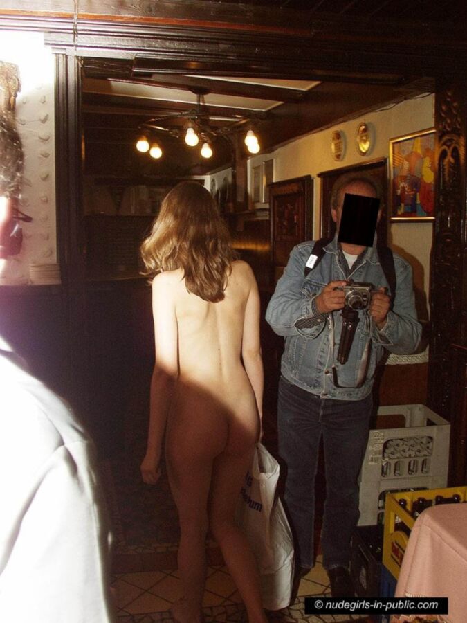 Free porn pics of Sex, groping and flashing in public. 11 of 100 pics