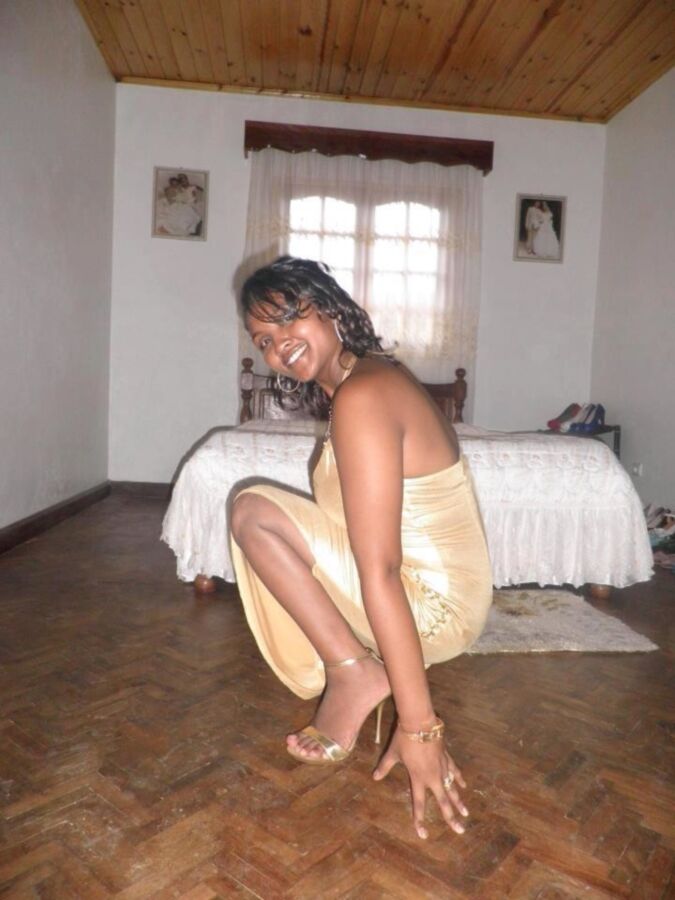 Free porn pics of Nivola From Madagascar. Nice gasy one night fuck leggy teen. 1 of 10 pics