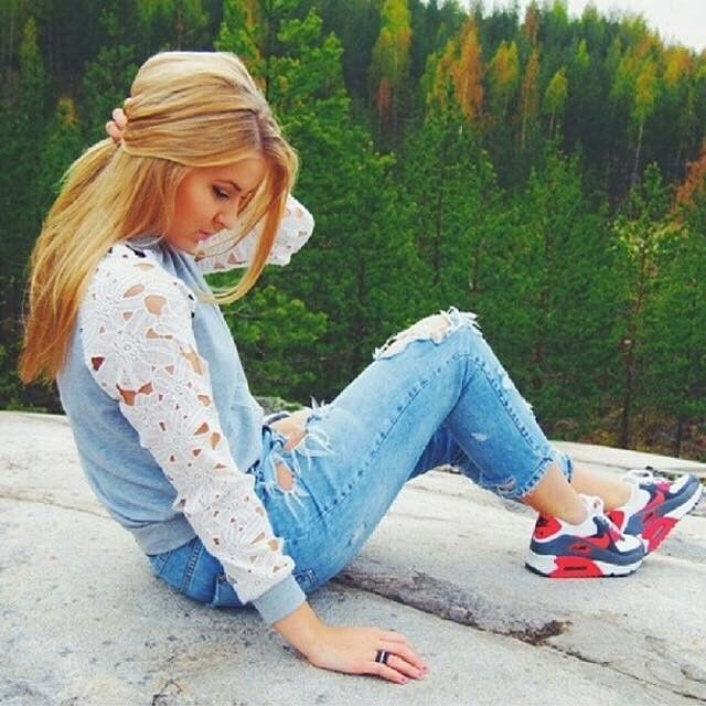 Free porn pics of I love girls with Airmax 19 of 35 pics
