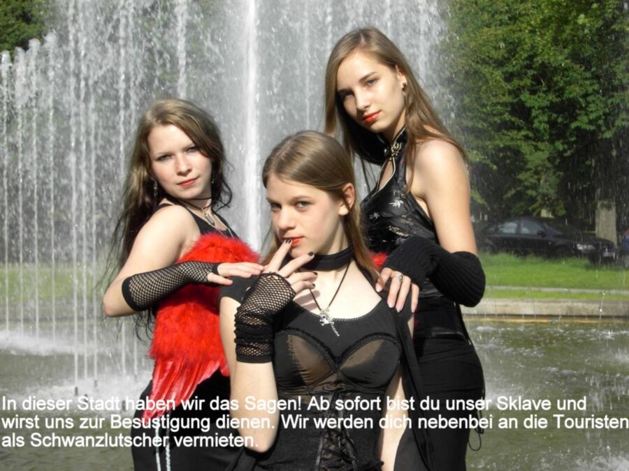 Free porn pics of Weibliche Dominanz - deutsche Caps 7 of 9 pics