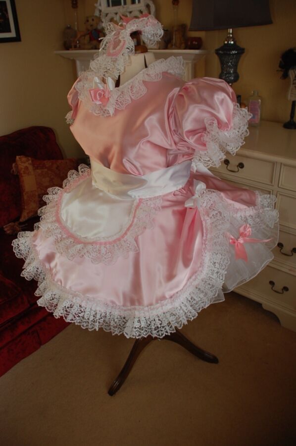 Free porn pics of sissy dresses by elaine 9 of 57 pics