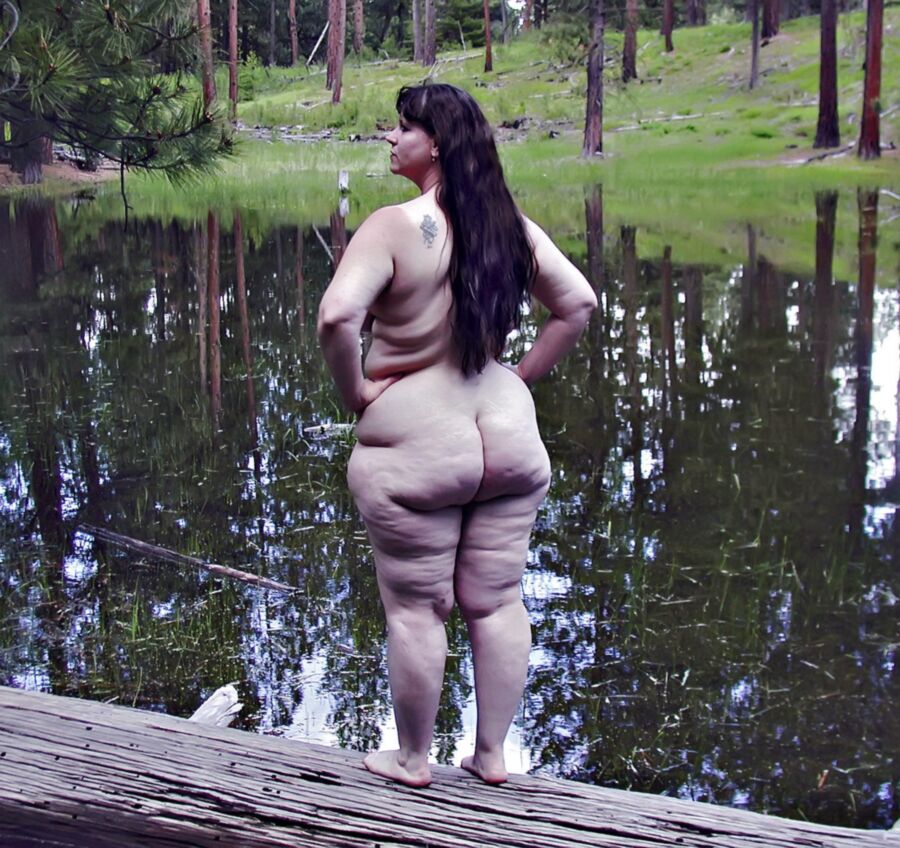 Dark haired outdoor bbw watching