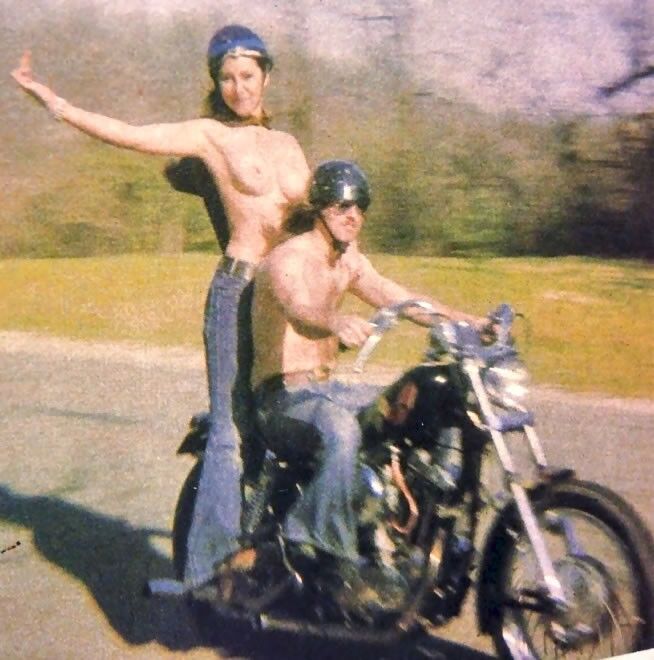 Free porn pics of Vintage Motorcycles & Biker Chicks 21 of 60 pics