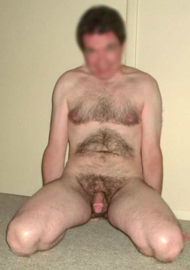 Free porn pics of darren the submissive male slut 1 of 8 pics