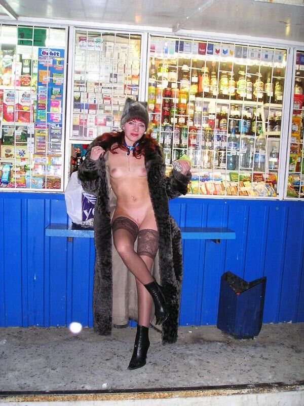 Free porn pics of Russian whore exhibits 1 of 15 pics