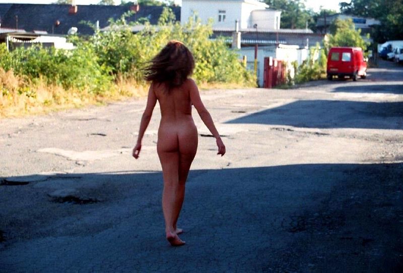 Free porn pics of nikki nude in public 4 of 50 pics