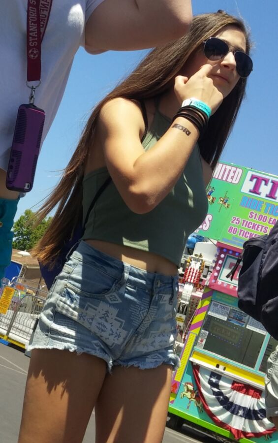 Free porn pics of County Fair Cuties and Bootys 18 of 93 pics