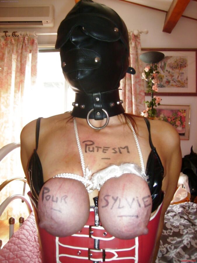 Free porn pics of Amateur Homemade BdsM Games ! 19 of 65 pics