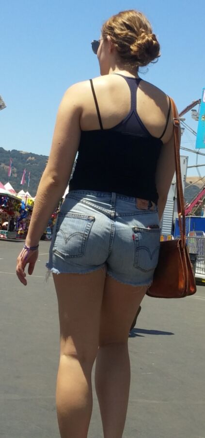 Free porn pics of County Fair Cuties and Bootys 12 of 93 pics