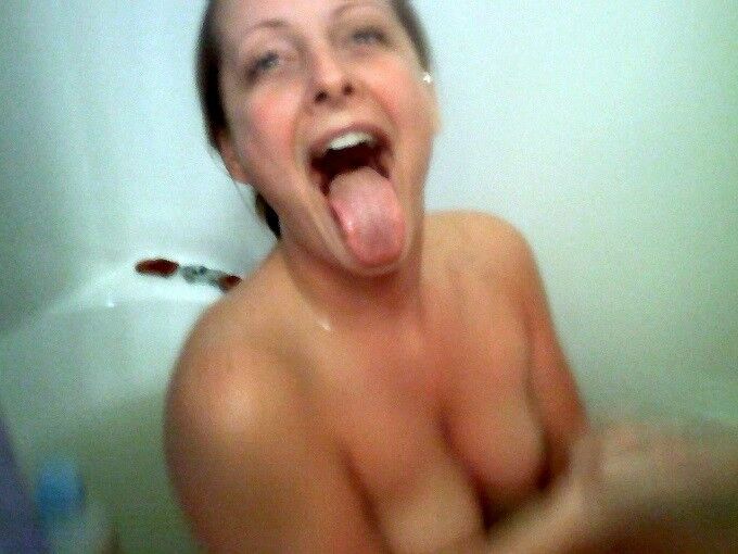 Free porn pics of faces ready for cum facials- duckface & open mouth 8 of 16 pics