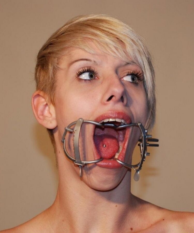 Free porn pics of Open mouth gags 17 of 102 pics