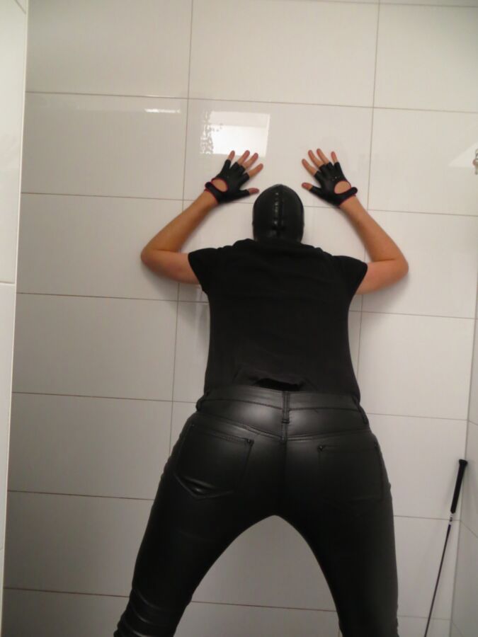 Free porn pics of Me in tight leather pants 3 of 15 pics