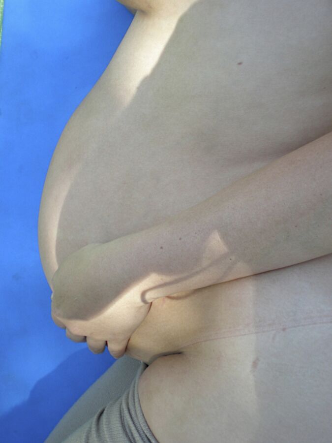 Free porn pics of Pregnant Amateur in Tropics  18 of 34 pics