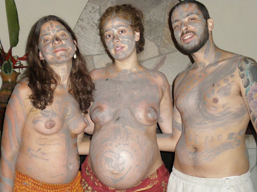 Free porn pics of Pregnant Amateur in Tropics  12 of 34 pics