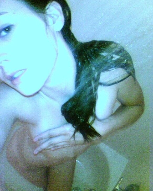 Free porn pics of Bathroom Brunette Selfies 24 of 32 pics