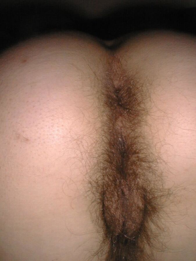 Free porn pics of Hairy amateur pees and takes it up the ass 18 of 25 pics