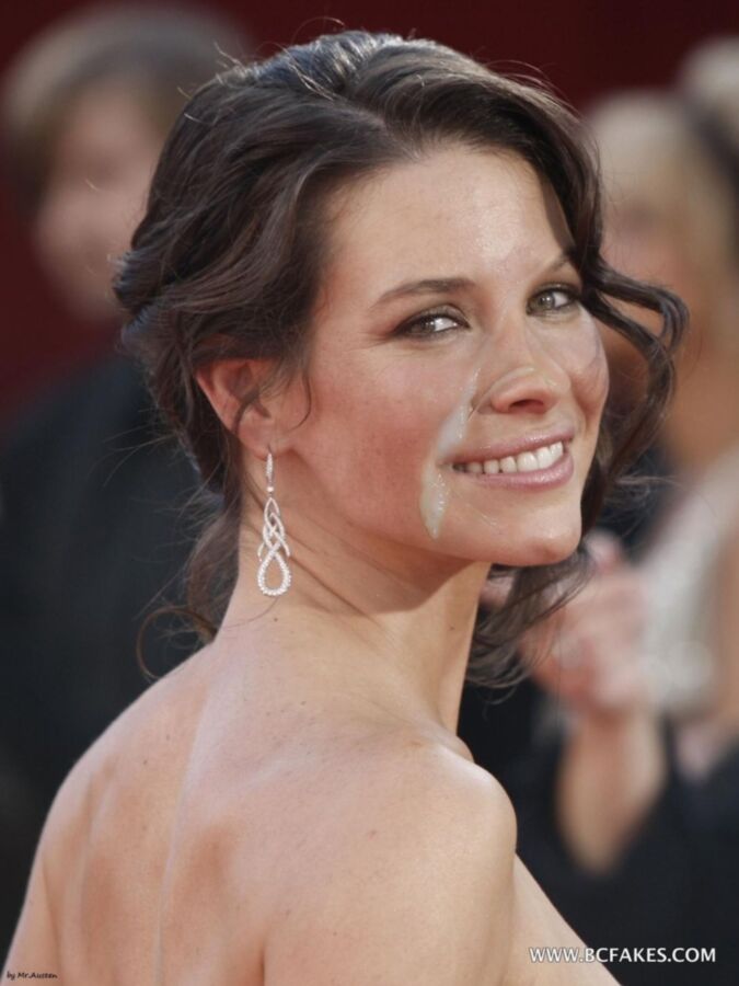 Free porn pics of Evangeline Lilly: Real / Fake Sexy Pics 12 of 25 pics