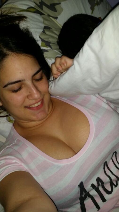 Free porn pics of Fat titty bitch 4 of 10 pics
