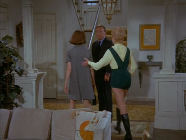 Free porn pics of Shirley Jones - The Partridge Family Hot Pants Mom 19 of 19 pics