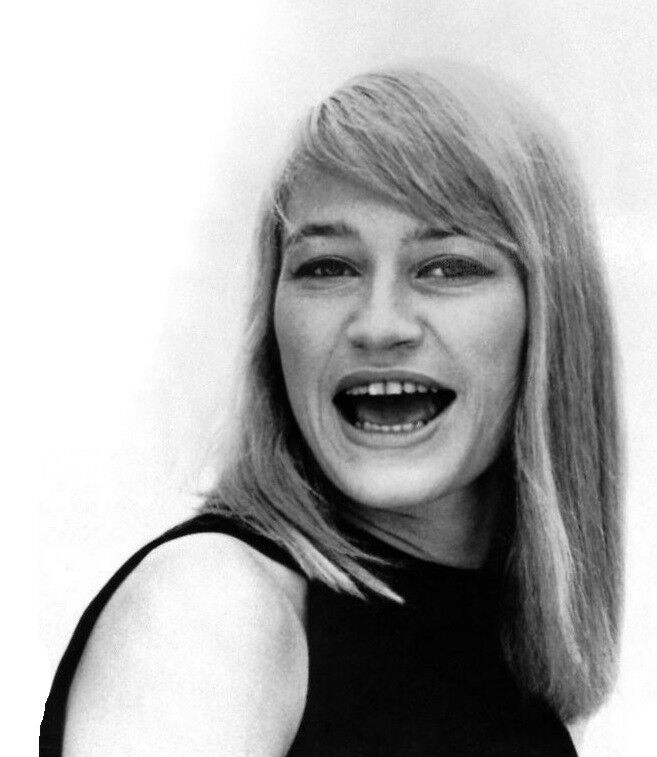 Free porn pics of Mary Travers (Peter Paul & Mary) 2 of 16 pics