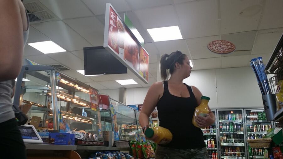 Free porn pics of NN mom w Large Cleavage in public 19 of 23 pics