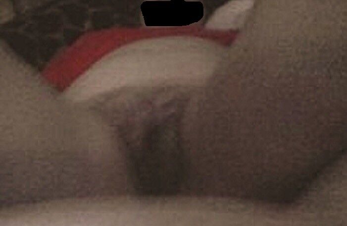 Free porn pics of my old whore 3 of 4 pics