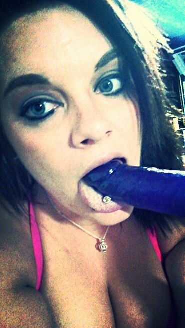 Free porn pics of chubby slut plays with toy 3 of 32 pics