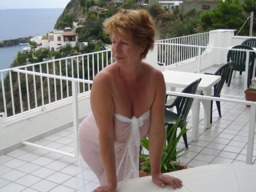 Free porn pics of mature with big breasts outdoors 23 of 28 pics