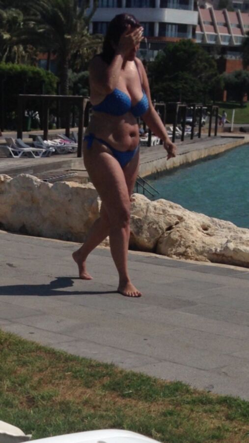 Free porn pics of Lebanese mature at the beach 17 of 26 pics