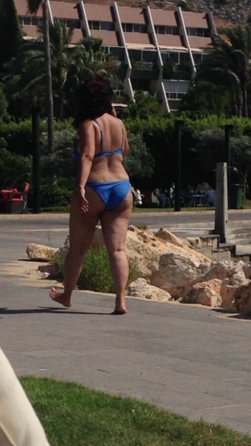 Free porn pics of Lebanese mature at the beach 7 of 26 pics