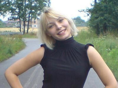 Free porn pics of Old me. Innocent Polish Girl ;) 2 of 4 pics