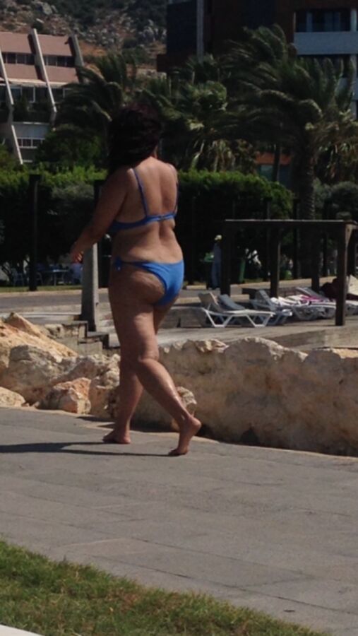 Free porn pics of Lebanese mature at the beach 4 of 26 pics