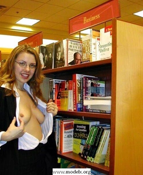 Free porn pics of Girls Flashing in public stores 5 of 39 pics